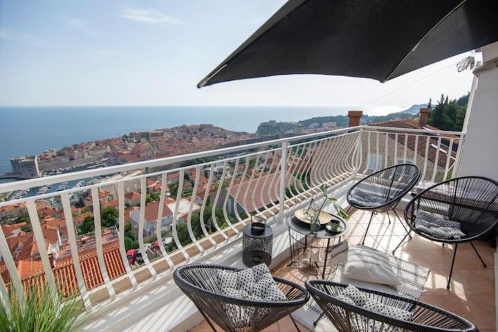 Cosy Loft W Private Pool & Patio Lägenhet Dubrovnik Exteriör bild