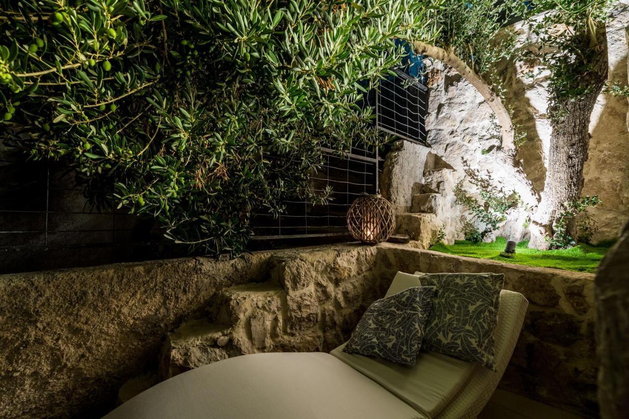 Cosy Loft W Private Pool & Patio Lägenhet Dubrovnik Exteriör bild